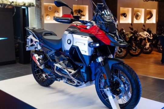 motosikleta bmw